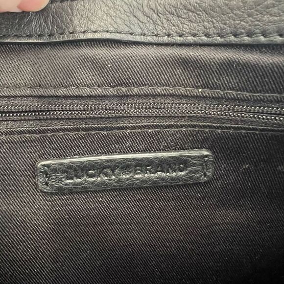 Lucky Brand  Crossbody Purse - Picture 15 of 16